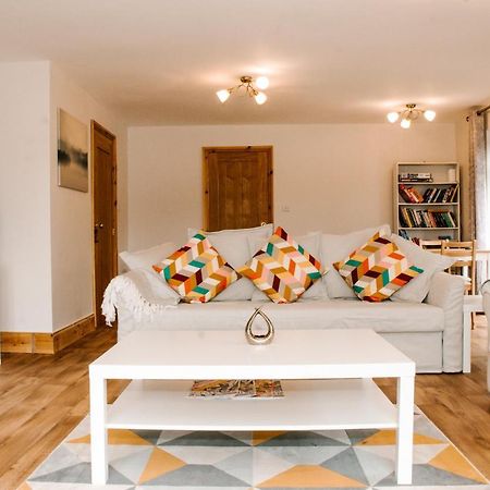 Holly Cottage, 2 Bed House, Sleeps 6 Cleobury Mortimer Exterior photo